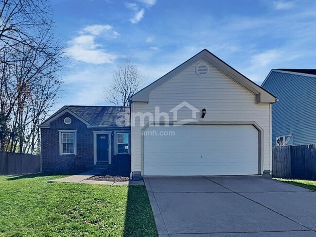 7037 Crescent Boat Ln