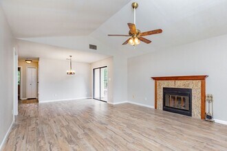 2322 Klattenhoff Dr in Austin, TX - Building Photo - Building Photo