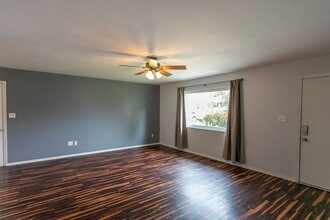 4759 Arnold Ave in Columbus, OH - Building Photo - Building Photo