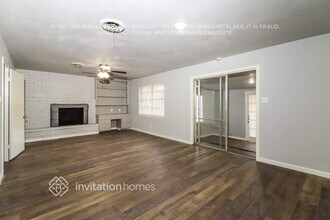 613 Evandale Dr in Bedford, TX - Building Photo - Building Photo