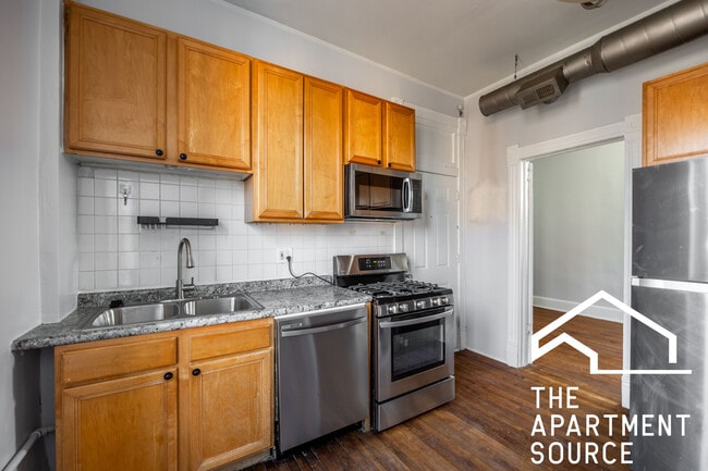 2609 W Thomas St in Chicago, IL - Building Photo - Building Photo