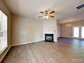 7839 Baylis Dr in Huntersville, NC - Building Photo - Building Photo