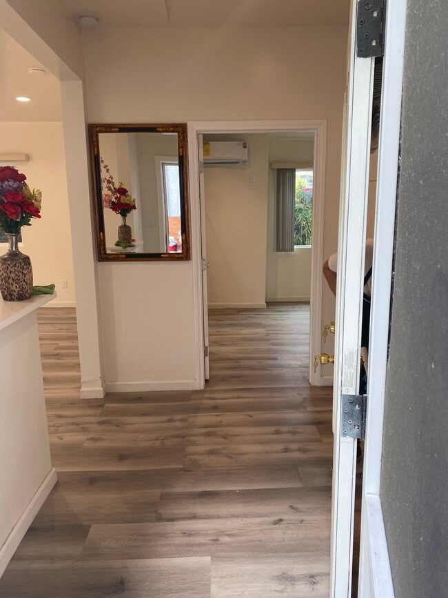 property at 7412 Balboa Blvd