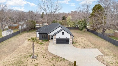 1708 Old Georgia Hwy in Gaffney, SC - Building Photo - Building Photo