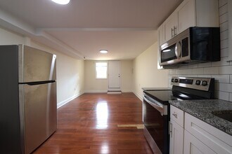 1547 S 13th St in Philadelphia, PA - Building Photo - Building Photo