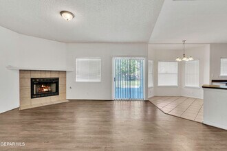1473 Desierto Rico Ave in El Paso, TX - Building Photo - Building Photo