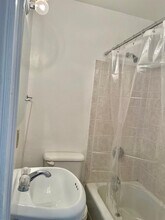 248 Newbury St, Unit 4 in Boston, MA - Foto de edificio - Building Photo