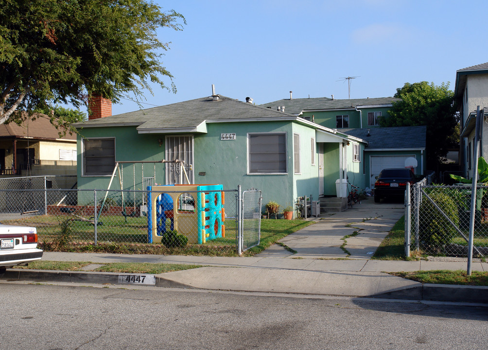 4447 W 141st St in Hawthorne, CA - Building Photo