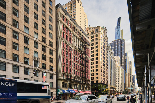 The Coronet in New York, NY - Foto de edificio - Building Photo