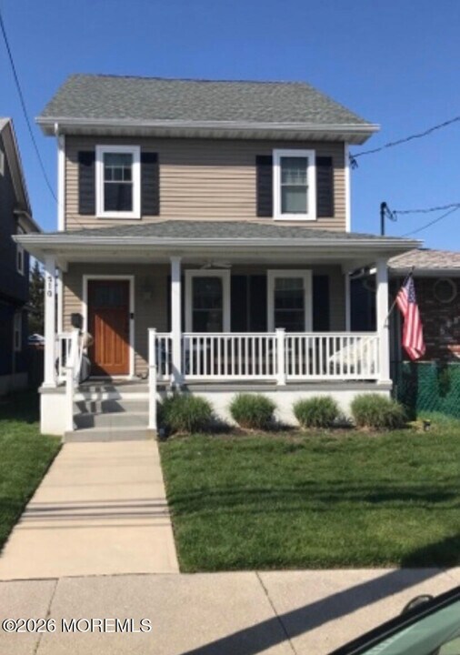 510 Lareine Ave in Bradley Beach, NJ - Building Photo
