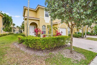 11753 SW 137th Path in Miami, FL - Building Photo - Building Photo