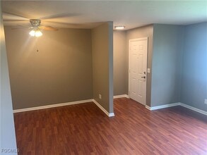 4520 SW 7th Pl in Cape Coral, FL - Building Photo - Building Photo