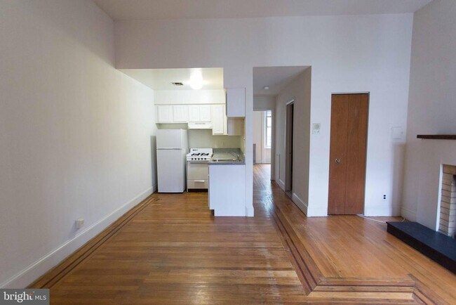 property at 723 Spruce St