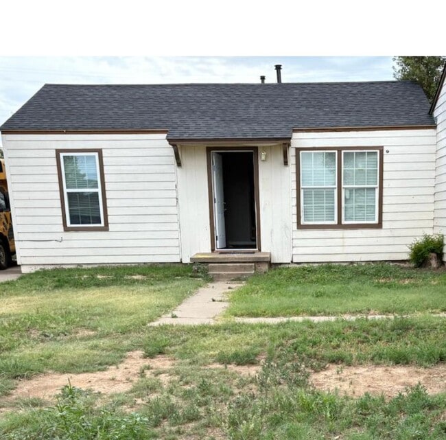 property at 1414 Dunaway St