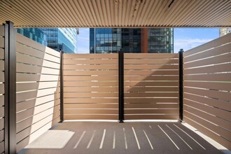 1625 Blvd. De Maisonneuve Ouest in Montréal, QC - Building Photo - Building Photo