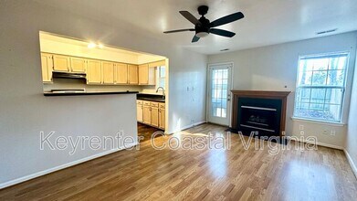 19 Madrone Pl in Hampton, VA - Building Photo - Building Photo