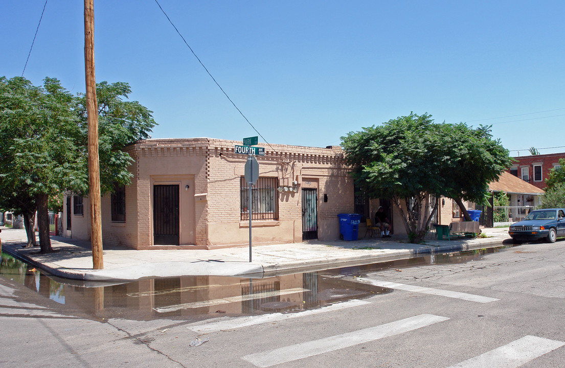 520 S Park St in El Paso, TX - Foto de edificio