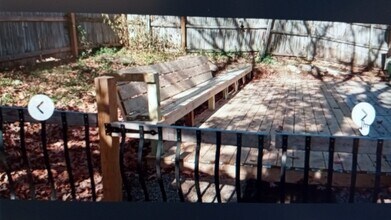 832 W Eagle St in Fayetteville, AR - Foto de edificio - Building Photo