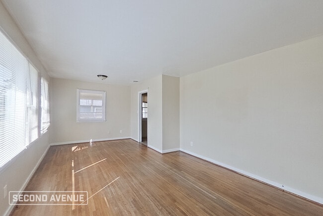 913 Oakview Cir in Fairfield, AL - Building Photo - Building Photo