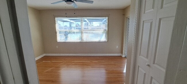 8436 Newton Dr in Port Richey, FL - Building Photo - Building Photo