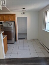 851 Queenston Rd in Hamilton, ON - Building Photo - Building Photo