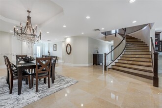 169 SE Wavecrest Way in Boca Raton, FL - Foto de edificio - Building Photo