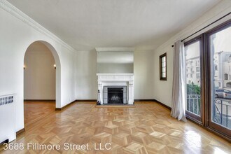 3688 Fillmore St in San Francisco, CA - Building Photo - Building Photo