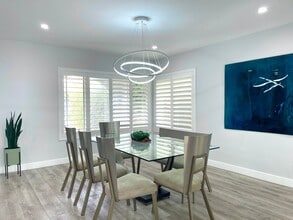 7842 W 79th St in Los Angeles, CA - Building Photo - Building Photo