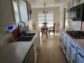 2202 Shannon Ln in Richardson, TX - Building Photo - Building Photo