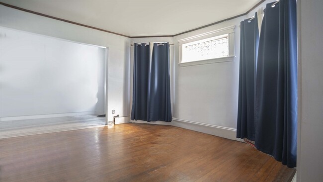 43 Nazing St in Boston, MA - Building Photo - Building Photo