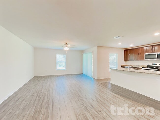 2 Riverina Dr in Palm Coast, FL - Building Photo - Building Photo