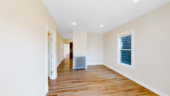 45 Pratt St, Unit 2 in Boston, MA - Building Photo - Building Photo