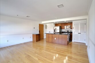 1330 Clinton St in Hoboken, NJ - Building Photo - Building Photo