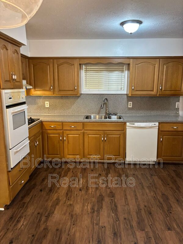 5410 Kennedy St in Columbus, GA - Foto de edificio - Building Photo