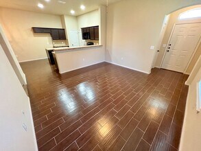 708 Creekside Cir in New Braunfels, TX - Building Photo - Building Photo