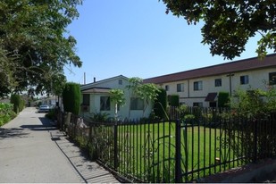 2714 Walnut Grove Ave in Rosemead, CA - Building Photo