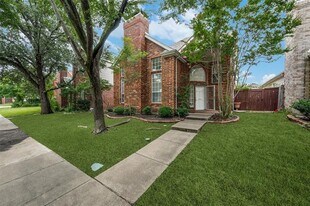 804 Santa Fe Trail in Irving, TX - Building Photo