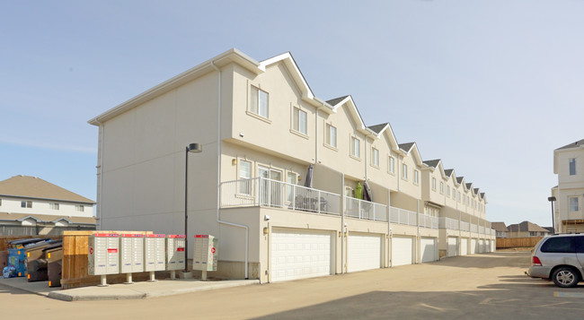 Regency at Windermere in Edmonton, AB - Building Photo - Building Photo