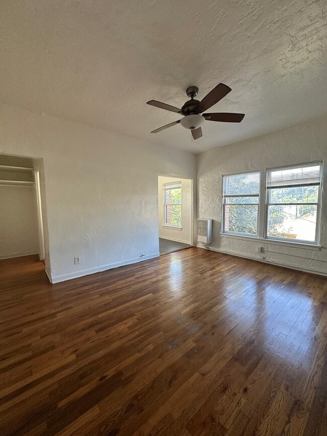 1845 N Gramercy Pl, Unit 312