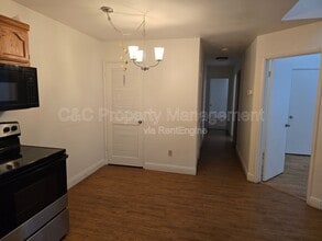 3939 Madison Ave in North Highlands, CA - Building Photo - Building Photo