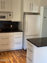 348 Chestnut Hill Ct in Thousand Oaks, CA - Building Photo - Building Photo