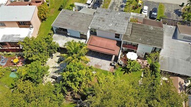 12340 SW 20th Ter in Miami, FL - Building Photo - Building Photo
