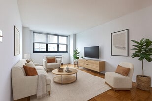303 E 56th St in New York, NY - Building Photo