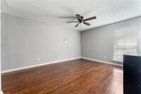 9117 Imogene St in Houston, TX - Building Photo - Building Photo