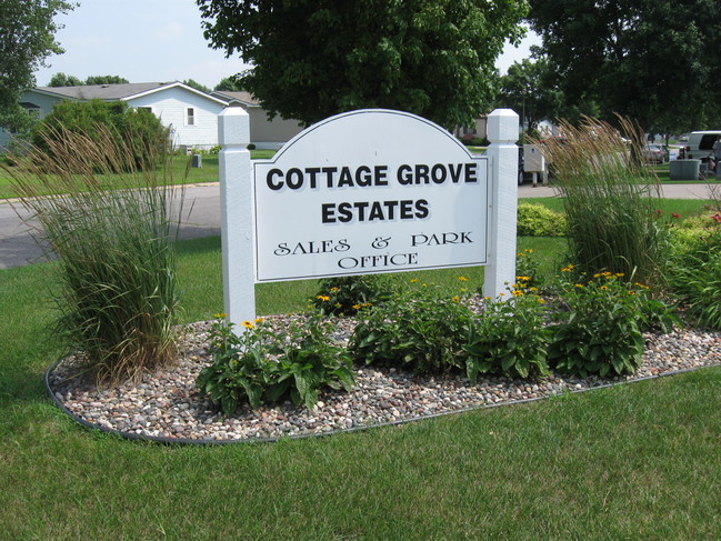 Cottage Grove in Cottage Grove, MN - Building Photo - Building Photo