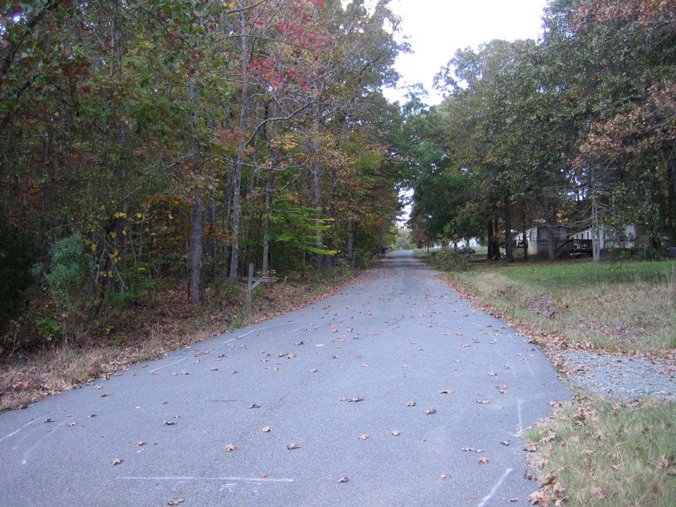 1102 Robert Ln in Weddington, NC - Building Photo