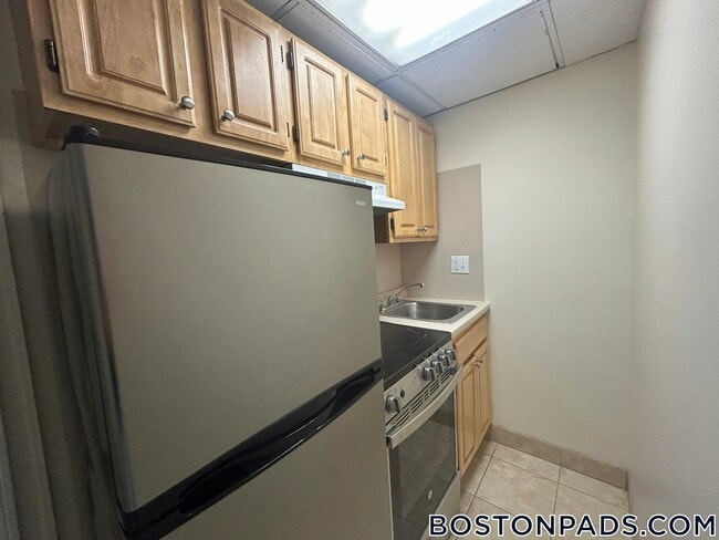 62 Boylston St, Unit 303