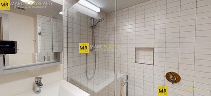 111 Mount Auburn St, Unit 32 in Cambridge, MA - Building Photo - Building Photo