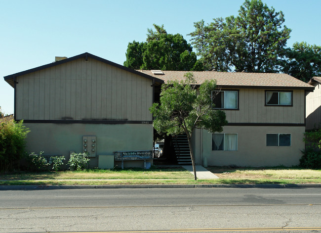 1981 W Shields Ave in Fresno, CA - Building Photo - Building Photo