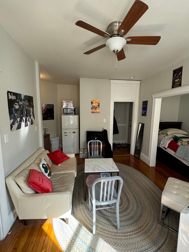 81 Fellsway W, Unit 2